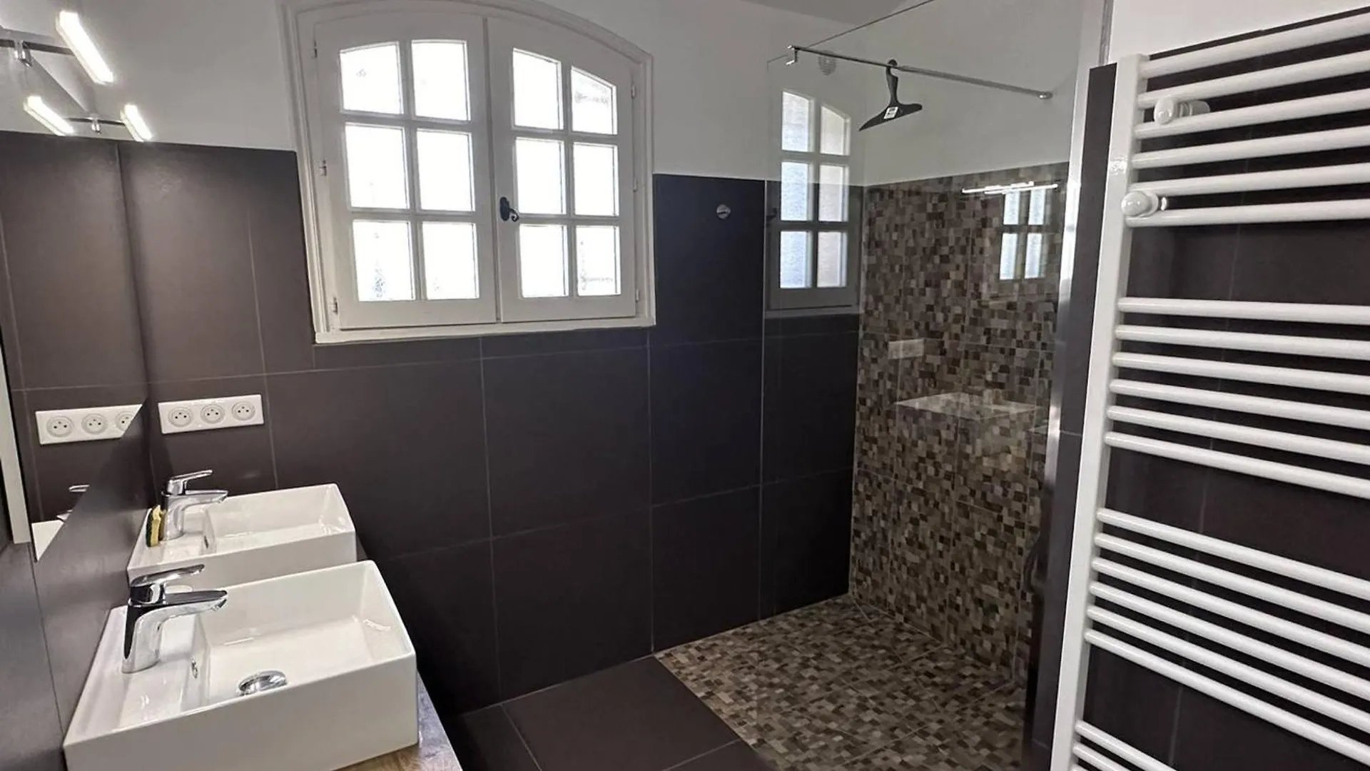 Villa Maison Avec Piscine Privee, Climatisation Et Vue Mer - Fr-1-768-69 à Saint-Peïre-sur-Mer 0*,